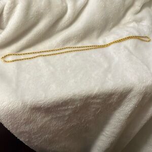 Necklace, Goldtone, lobster claw clasp, twist, turn links, casual, or formal